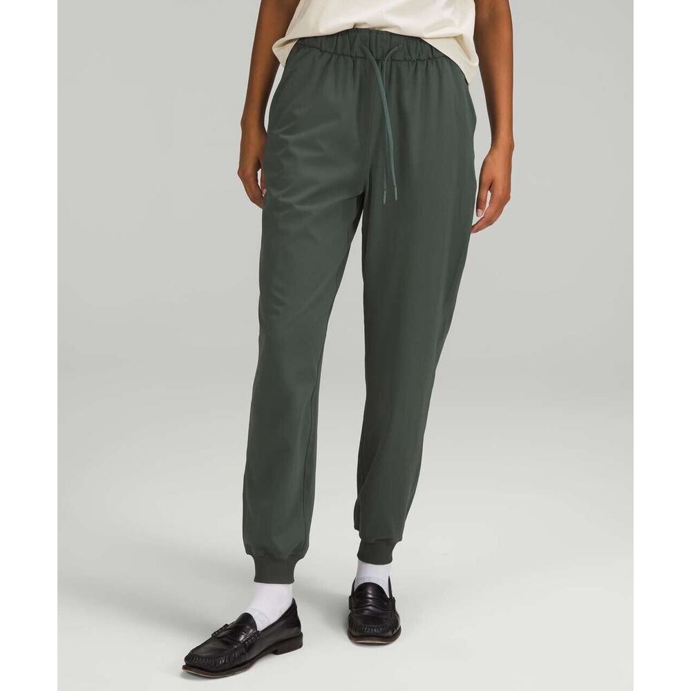 Womens Lululemon Spruce Green Stretch High Rise Full Length Nylon Joggers-12